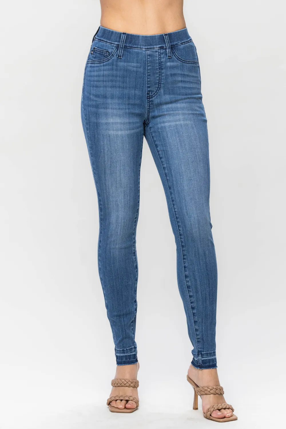 Judy Blue Pull On Skinny Jean