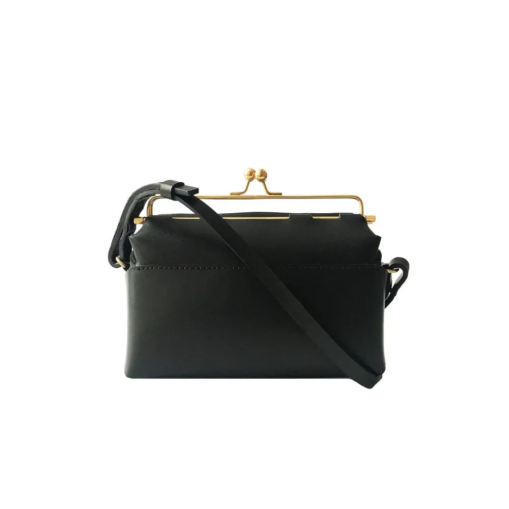 Nappa Dori Black Kisslock Bag
